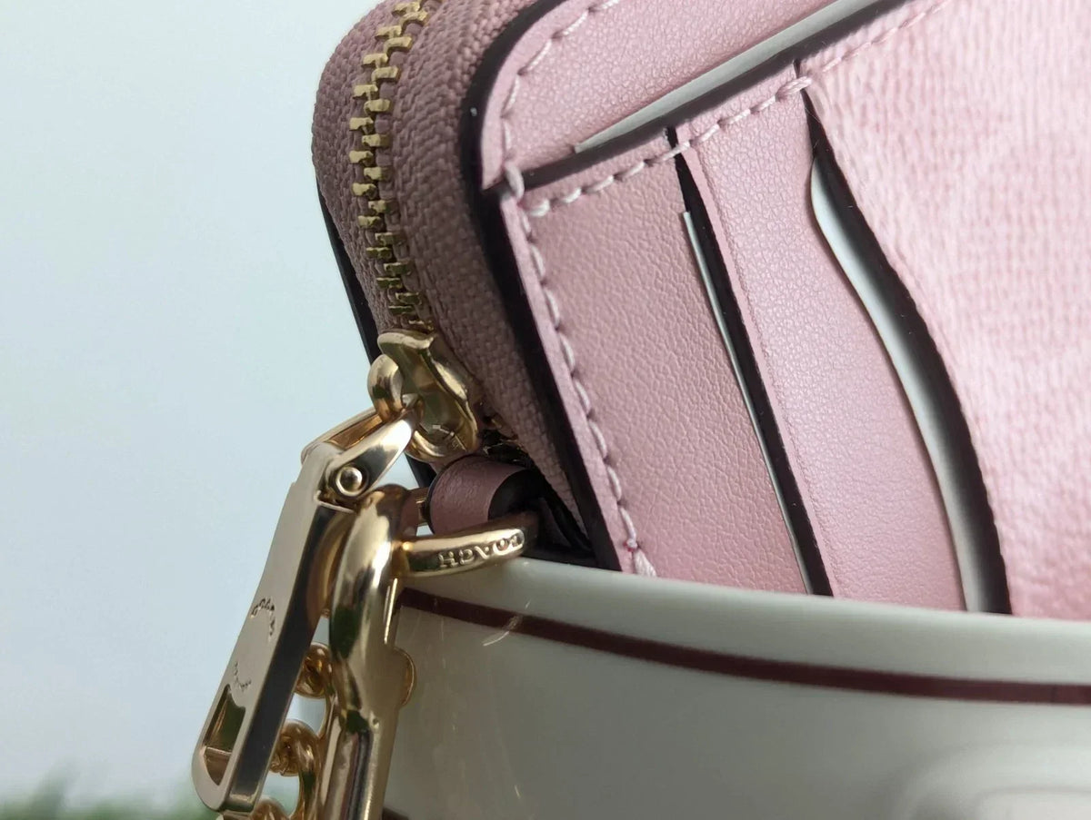 Coach Card Holder Powder Pink — view 4