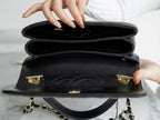 Chanel Trendy CC25 Pre-Owned Medium Chevron Trendy Handbag 25cm - Black — view 9