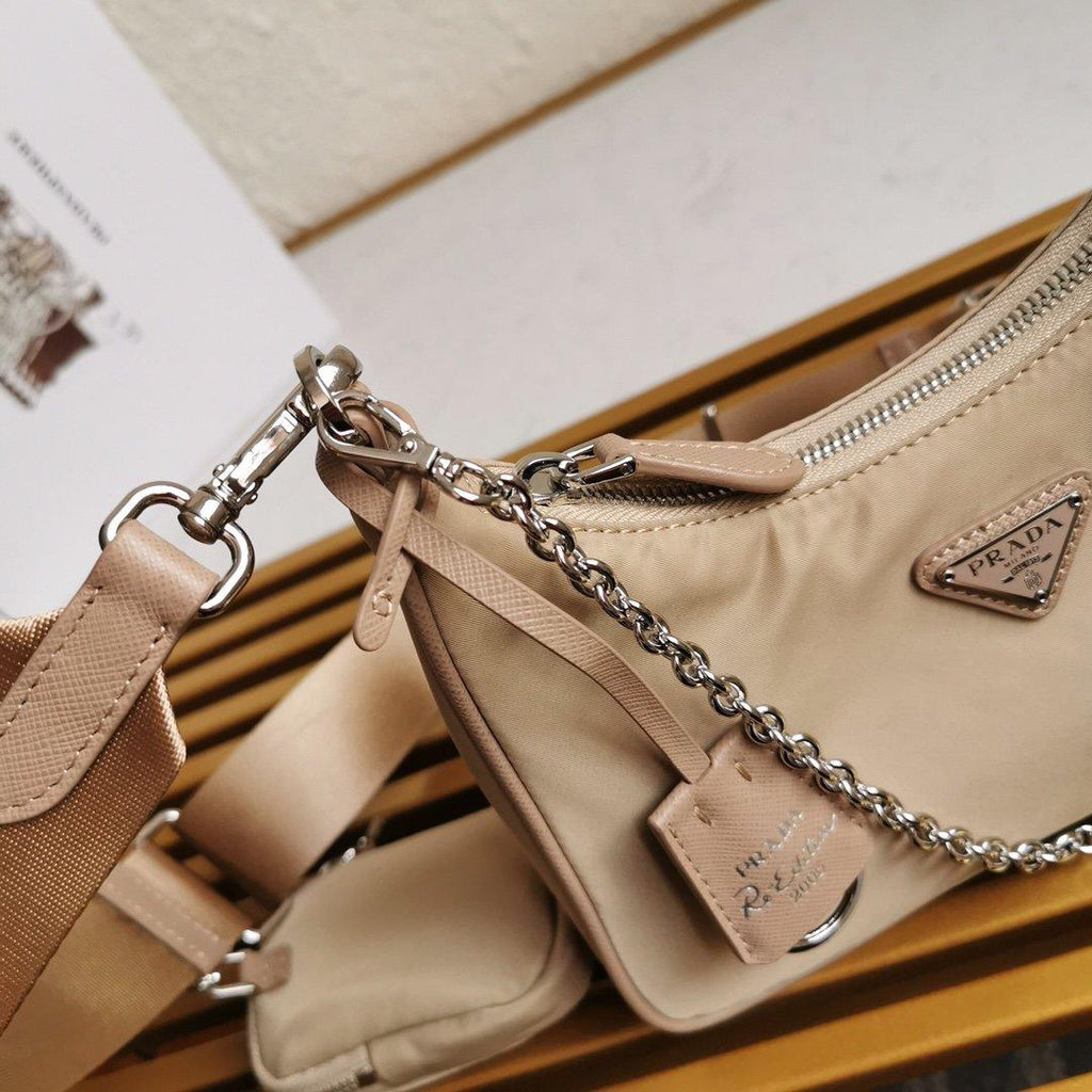 Prada Re-Edition 2005 Nylon Bag — view 3