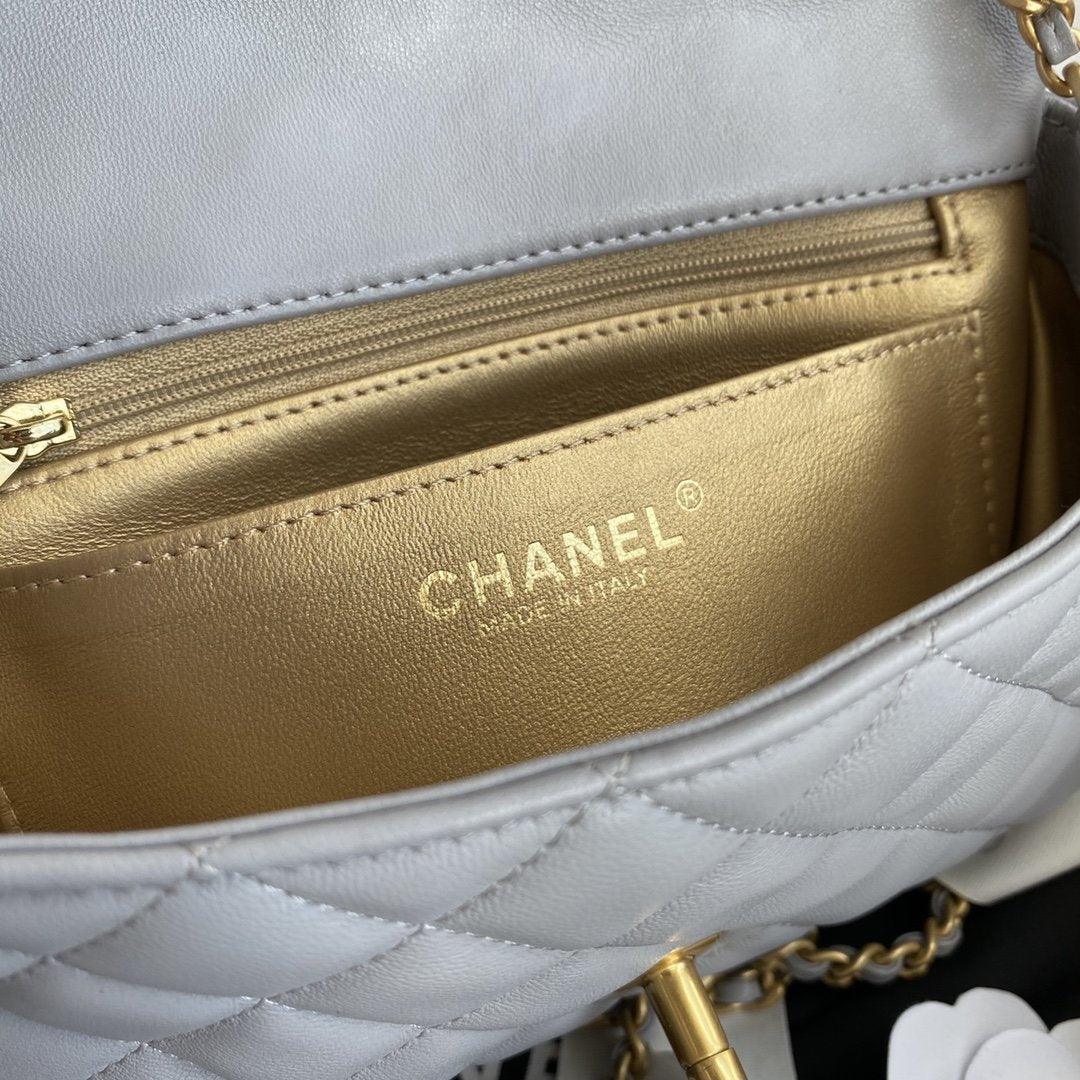 Chanel Pearl Crush Mini Flap Bag Gray — view 9