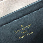 Louis Vuitton Pochette Coussin — view 9