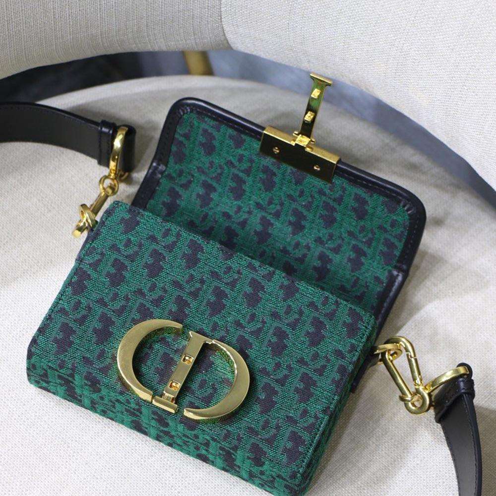 Dior 30 Montaigne Flap Bag — view 6