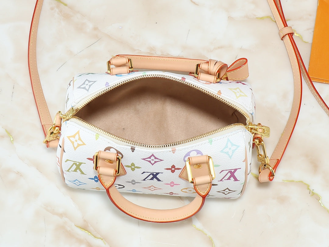 Louis Vuitton LV Speedy Bandouliere 20 Handbag — view 19