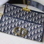 Dior 30 Montaigne Pouch — view 2