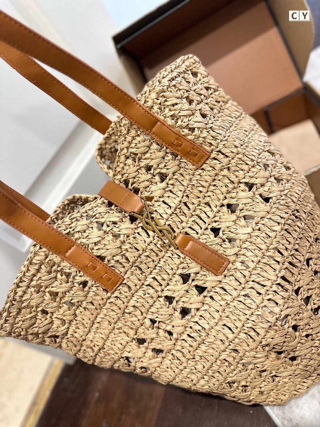 YSL Panier Medium in Raffia and Vegetable-Tanned Leather Tote Bag - Yellow — view 2