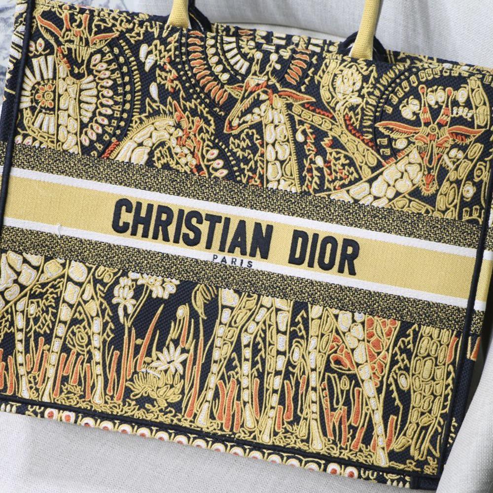 Dior Book Tote — view 2