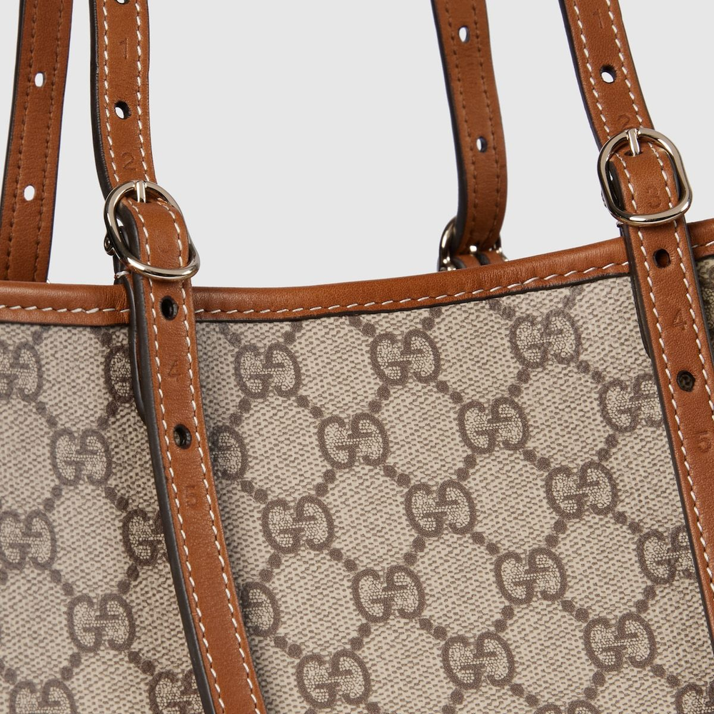Gucci GG Emblem Medium Tote Bag — view 5