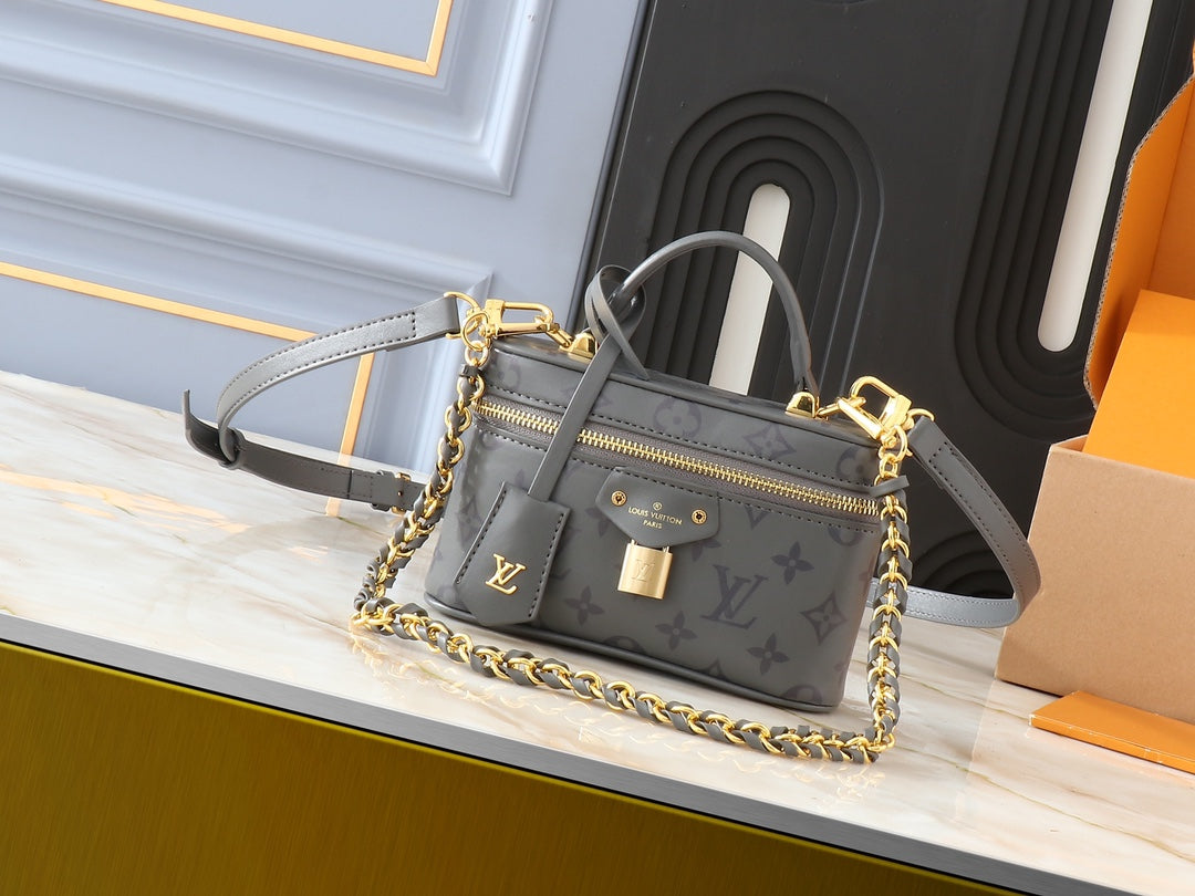 Louis Vuitton LV Vanity Chain Pouch Shoulder Bag - Gray — view 8
