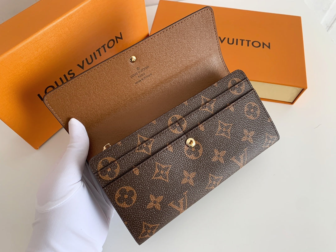 LV Monogram Sarah Long Wallet — view 5