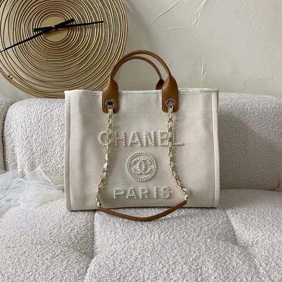 Chanel Pearl Deauville Tote Bag in Beige - White — view 2
