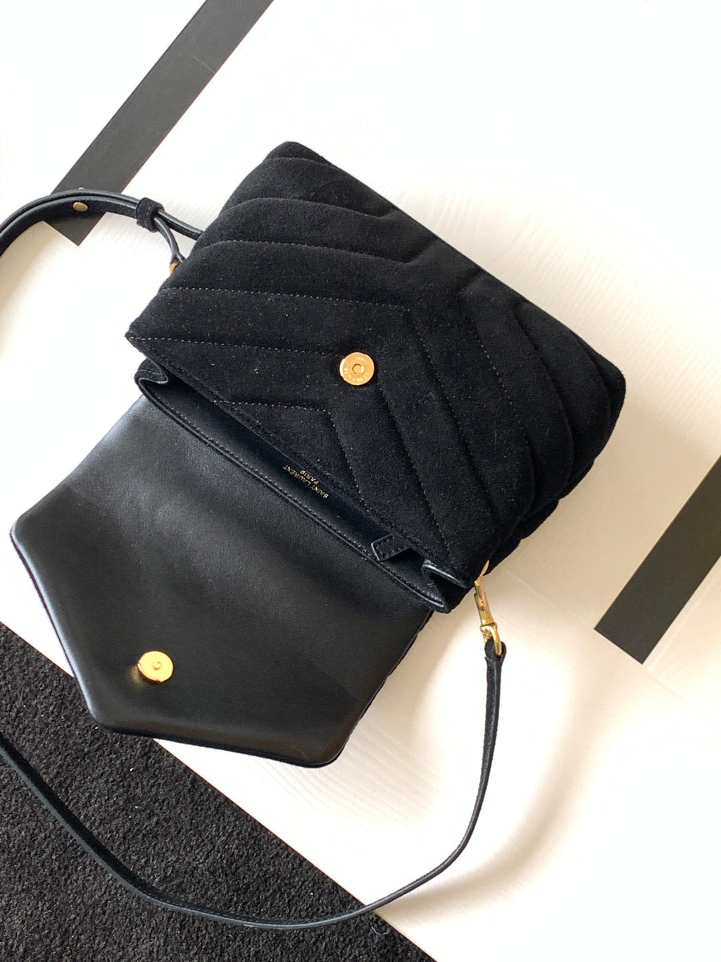 YSL Loulou 20 Black Velvet Shoulder Bag — view 3