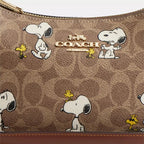 Peanuts Teri Snoopy Shoulder Bag — view 6