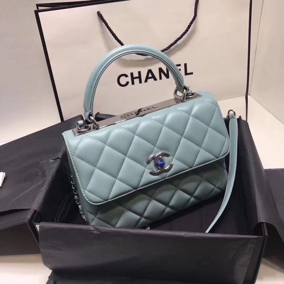 Chanel Trendy CC Flap Bags-Blue — view 3