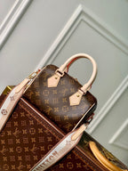 Louis Vuitton Speedy Bandouliere 20 Monogram Beige Strap Handbag — view 5