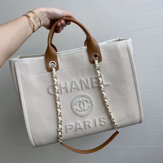 Chanel Pearl Deauville Tote Bag in Beige - White — view 4