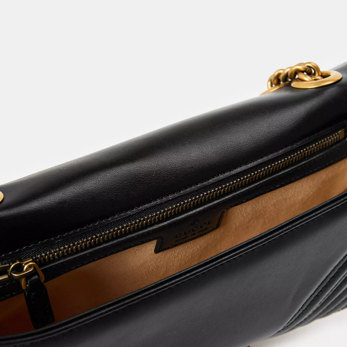 Gucci Marmont Matelasse Small Bag — view 4