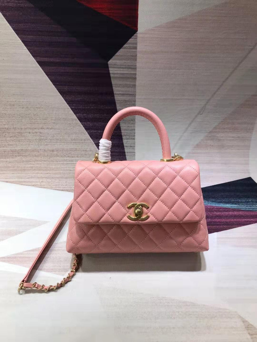 Chanel Coco Handle Gold Caviar Pink 24 cm Handbag — view 5
