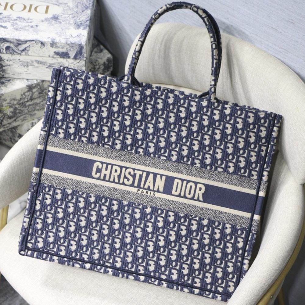Dior Book Tote Blue — view 1