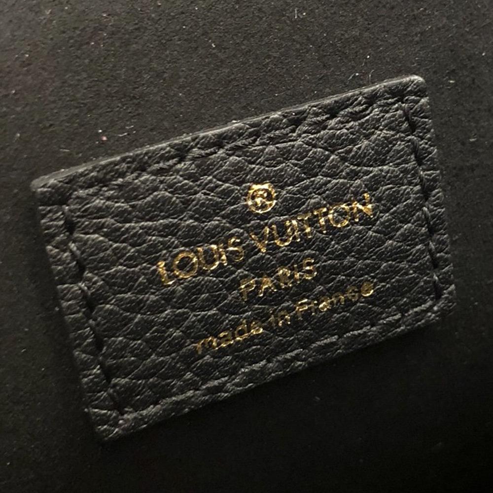 Louis Vuitton Victoire Handbag — view 9