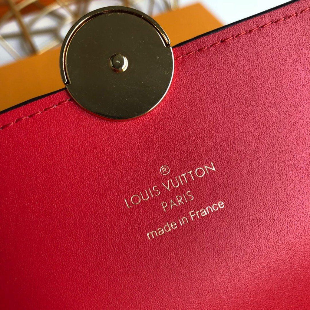 Louis Vuitton Flore Chain Wallet — view 8