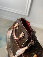 Louis Vuitton Speedy Bandouliere 20 Monogram Beige Strap Handbag — view 6