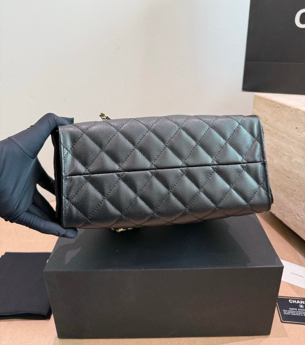 Serenityll 200109 Chanel Bag 25cm — view 5
