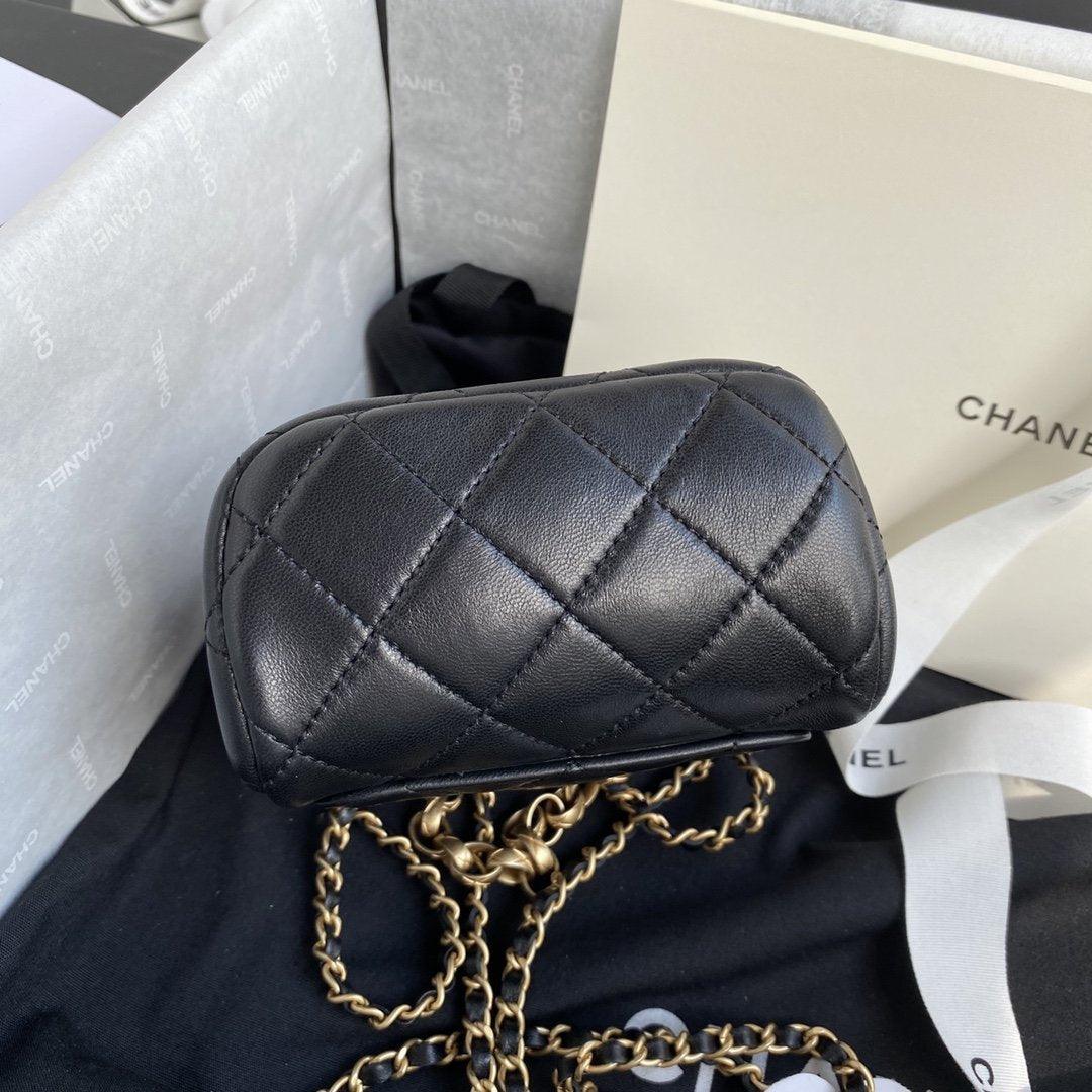 Chanel Small Kiss-Lock Bag - Black — view 7