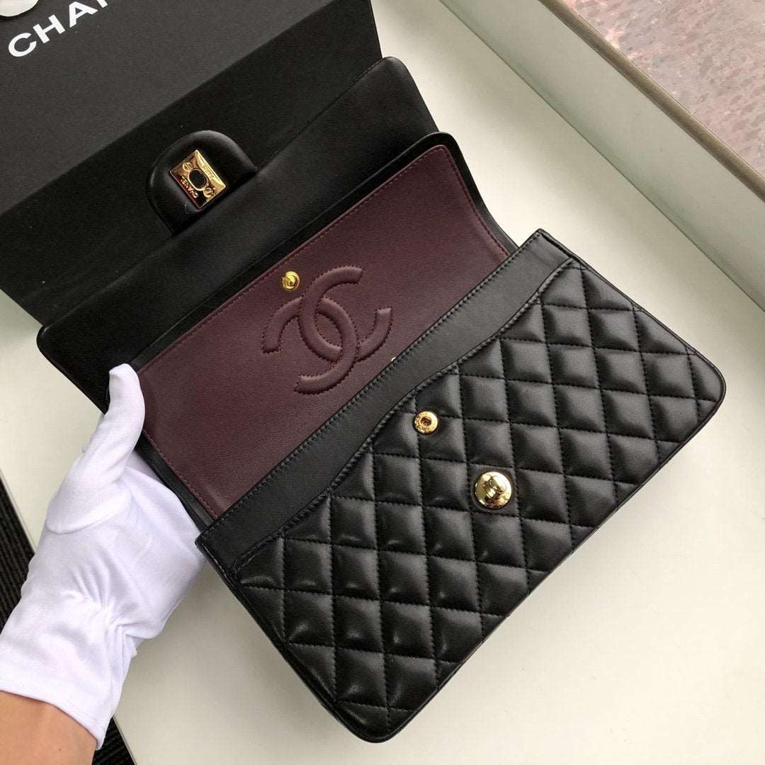 Chanel Classic Flap Bag Black — view 5