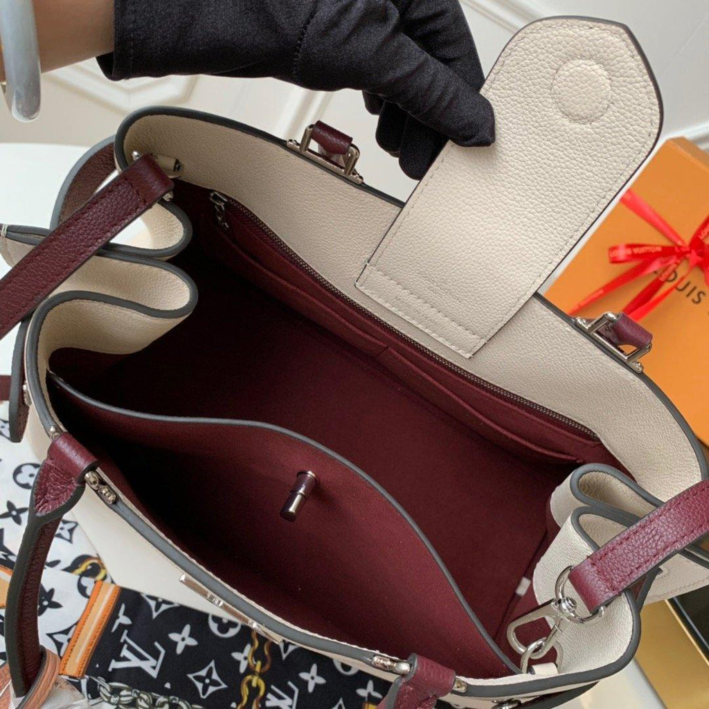 Louis Vuitton Lockme Day Bag — view 6