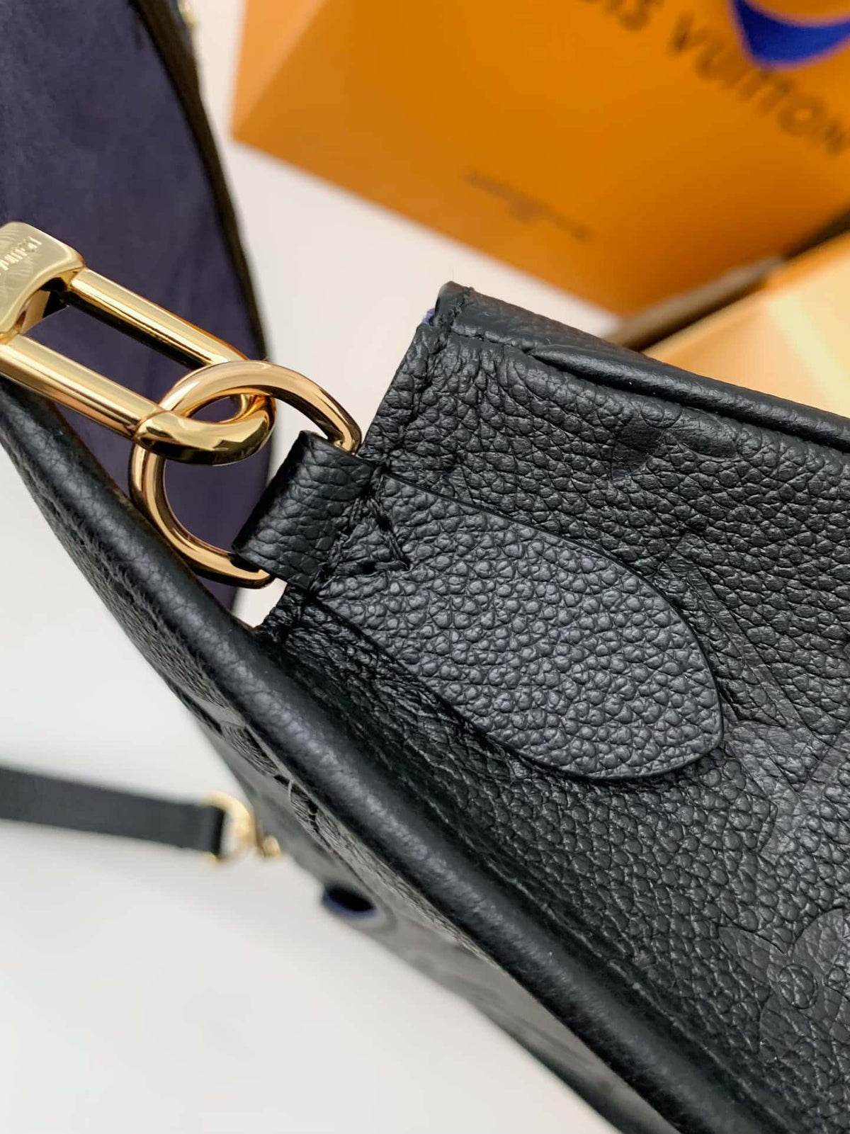 Louis Vuitton LV Diane Handbag - Black — view 11