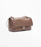 Chanel Maxi Flapbag — view 3