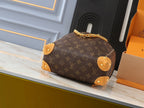 Louis Vuitton LV Classic No ̈¦ Handbag Tote Bag - Brown — view 8