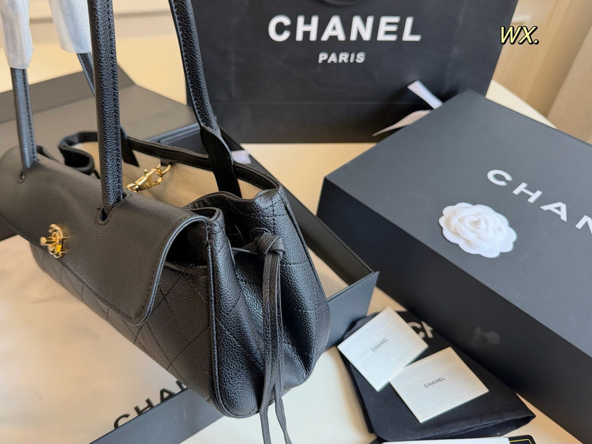 Serenityll 200106 Chanel Bag 31cm*15cm — view 3