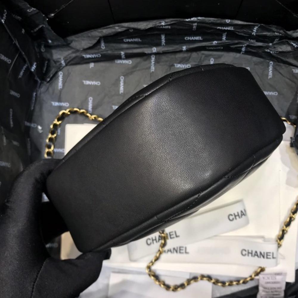 Chanel Runway Black Lambskin Leather Diamond Cut Bag — view 6