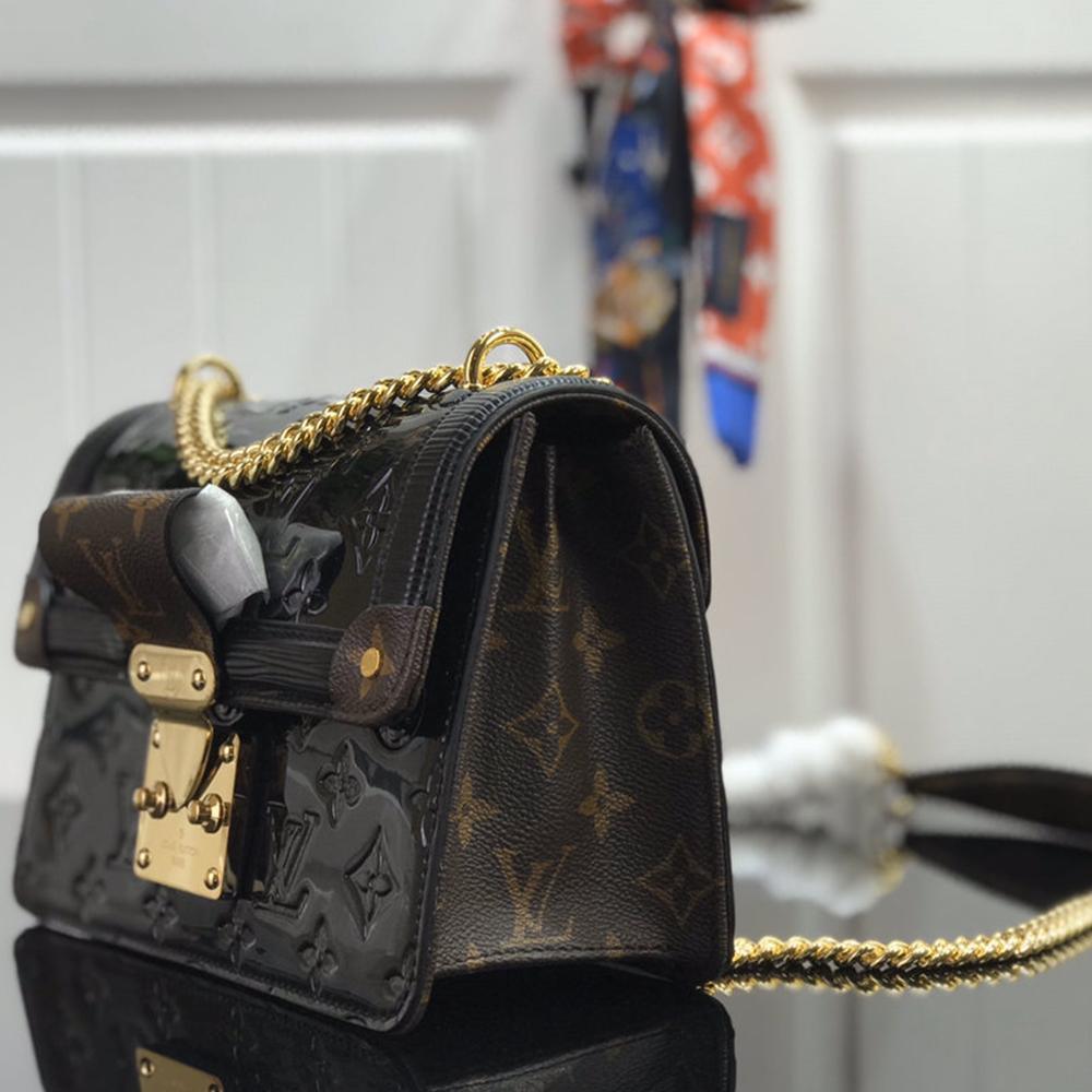 LV Wynwood Handbag — view 2