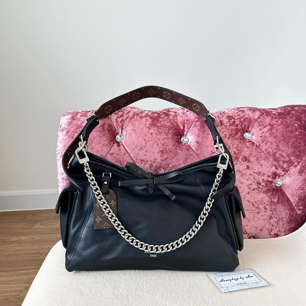 Louis Vuitton Carryall Cargo Handbag - Black — view 6