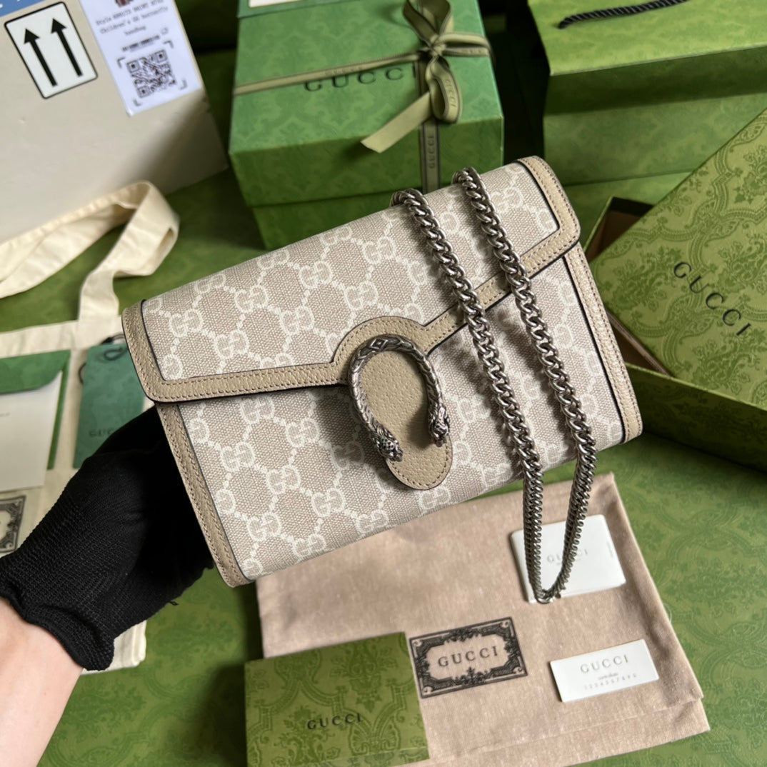 Gucci Dionysus Chain Wallet Beige and White GG Supreme Canvas — view 1