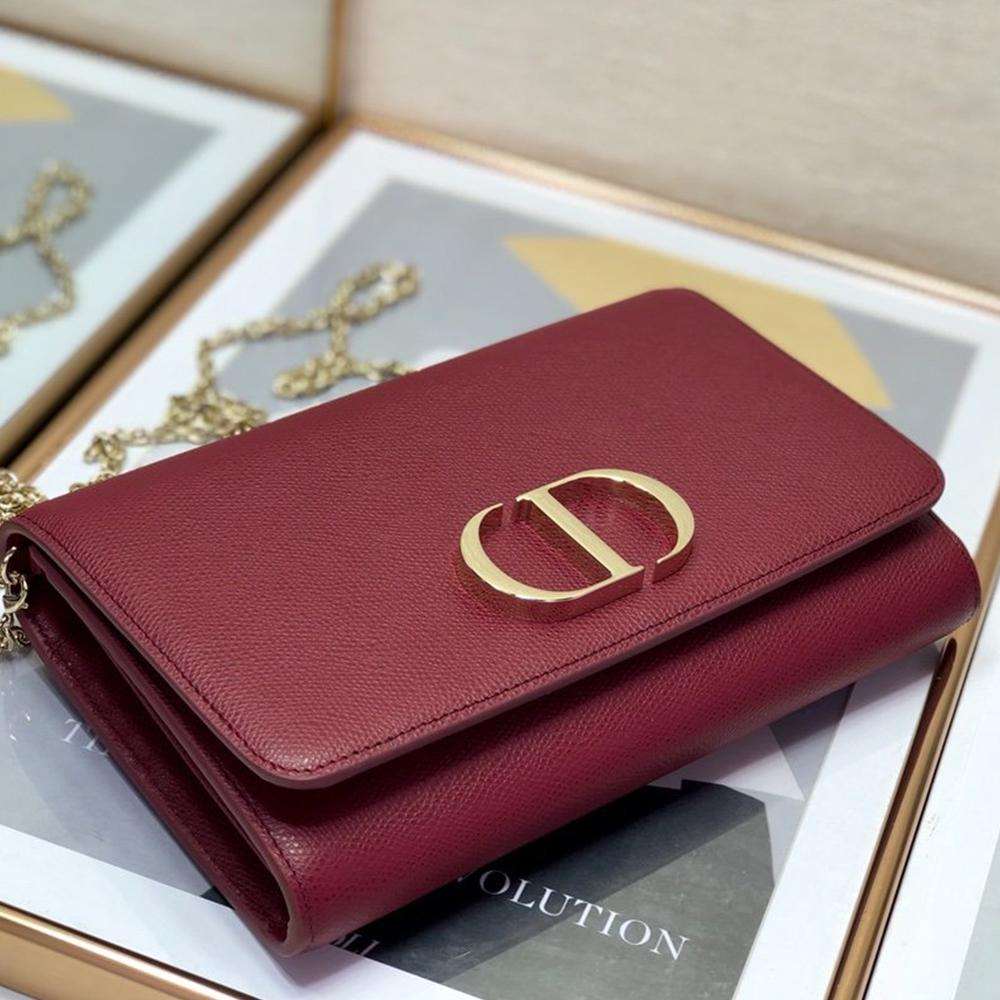 Dior 30 Montaigne Pouch - Red — view 1