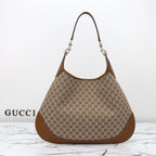 Gucci B Large Shoulder Bag — view 5
