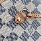 Louis Vuitton Neverfull MM Damier Azur Beige Tote Bag — view 4