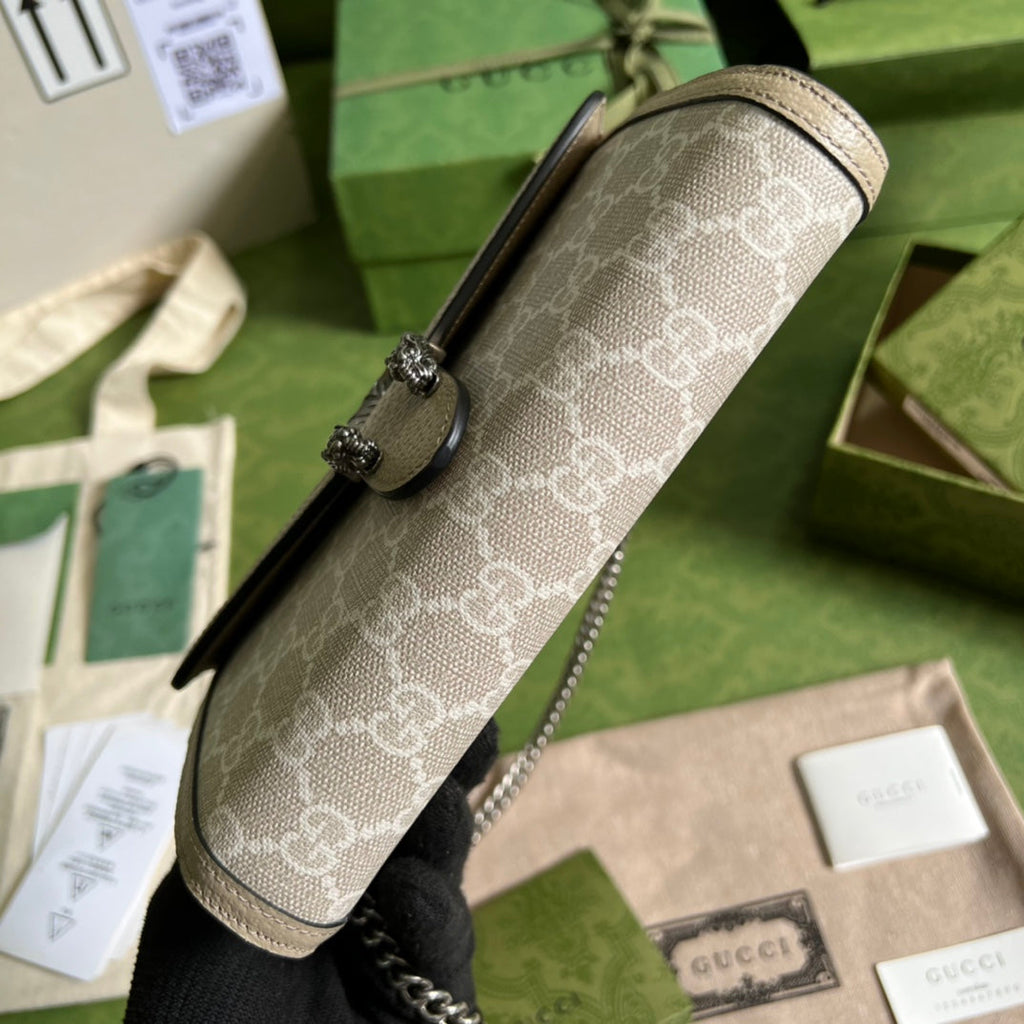 Gucci Dionysus Chain Wallet Beige and White GG Supreme Canvas — view 5