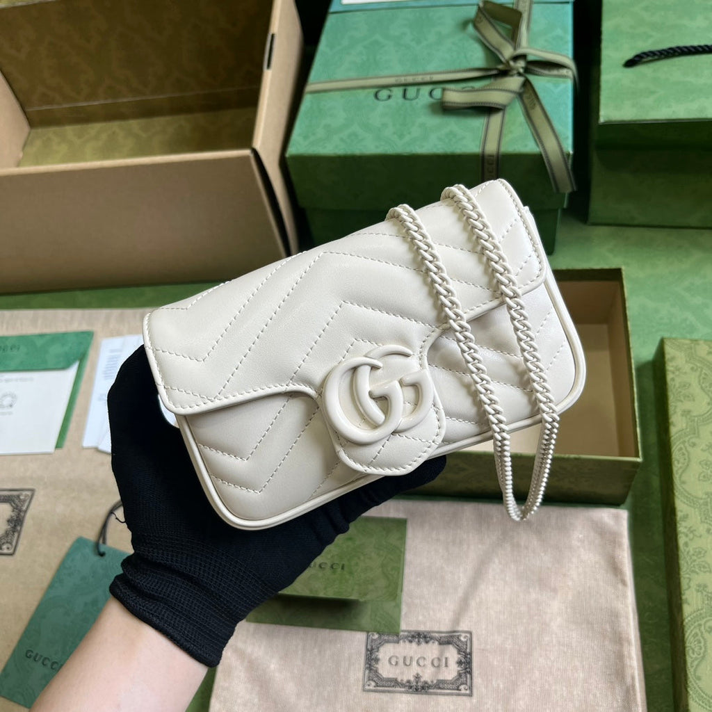 Gucci GG Marmont Belt Bag in White 476433 — view 7