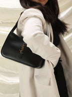 Saint Laurent Le 5 a 7 Hobo Bag in Patent Leather - Black - Women — view 7