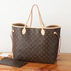 LV Neverfull GM Classic Bag — view 1