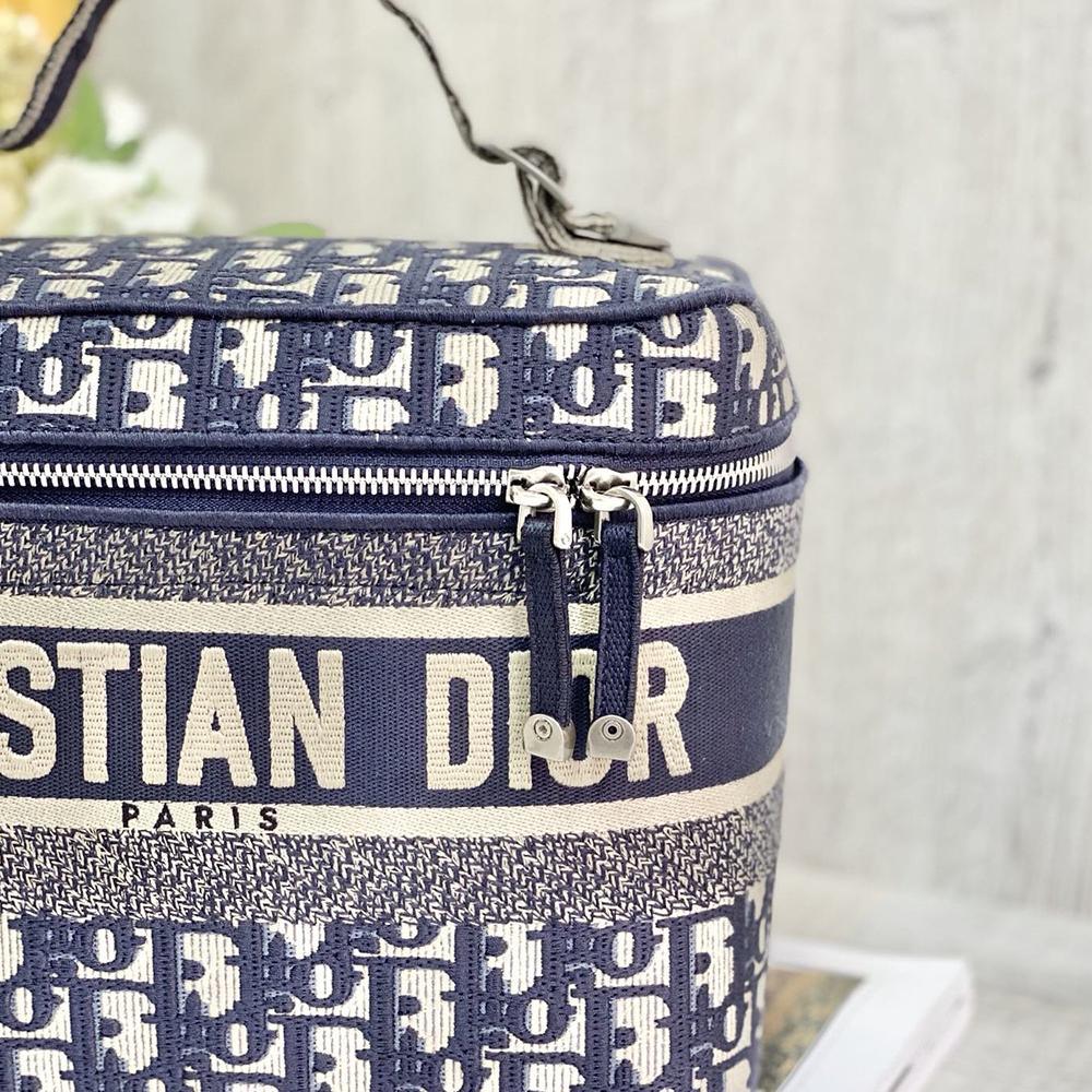 DiorTravel Vanity Case — view 6