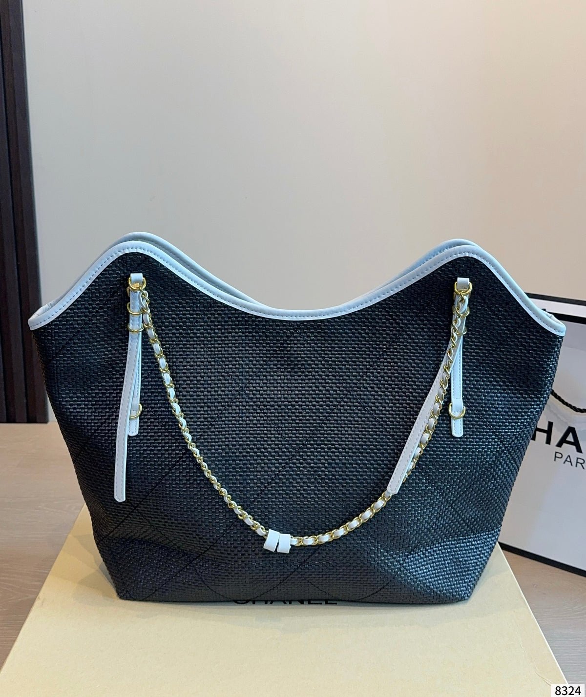 Serenityll 2001110 Chanel Bag — view 4