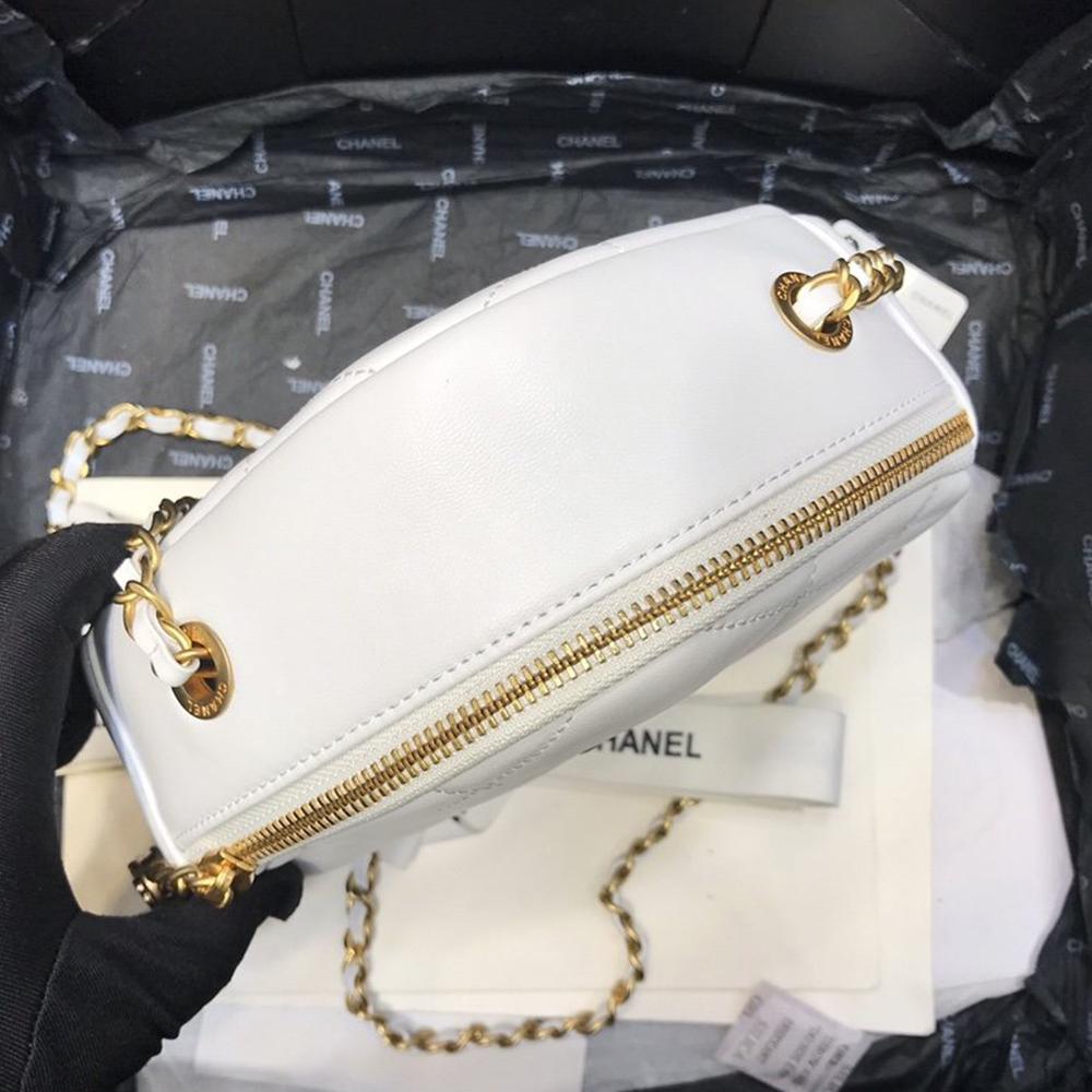 Chanel Runway White Lambskin Leather Diamond Cut Bag Gold Chain — view 5