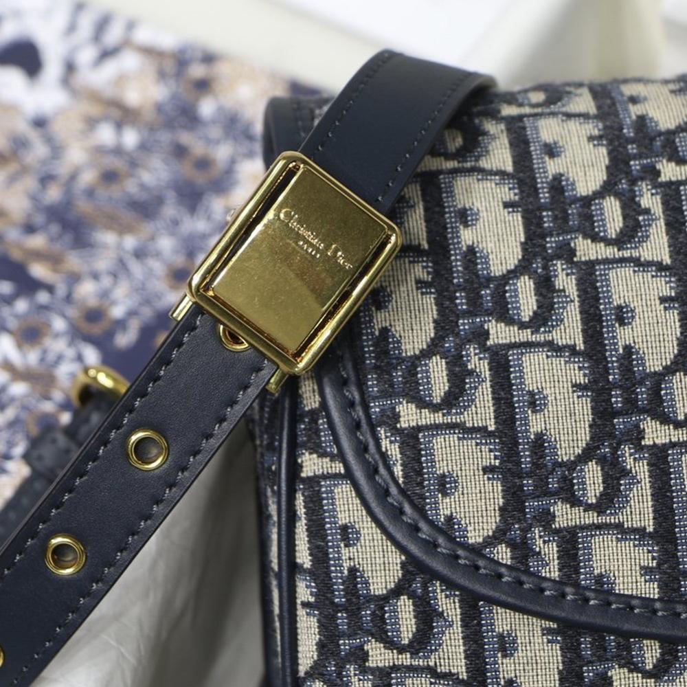 Medium Dior Bobby Bag — view 9