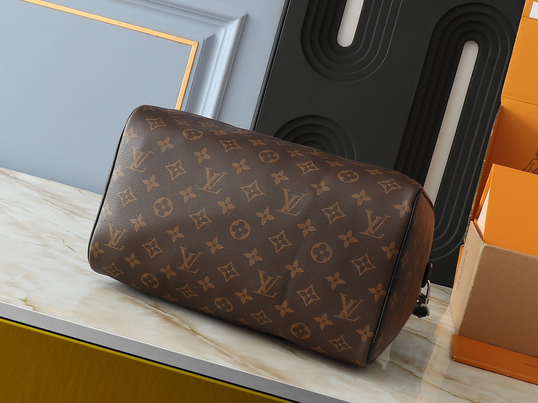 LV Speedy Soft 30 Boho Handbag — view 12