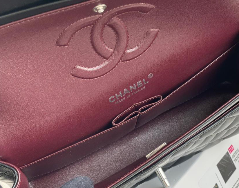 Chanel Timeless Classic Flap Bag Lambskin - Black — view 6
